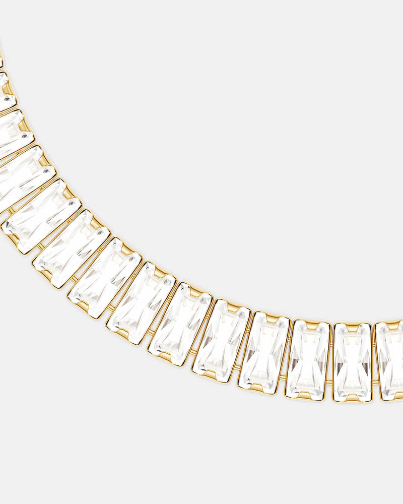 A polished stainless steel chain in 14k gold from Waldor & Co. One size. The model is Talia Diamond Chain Polished